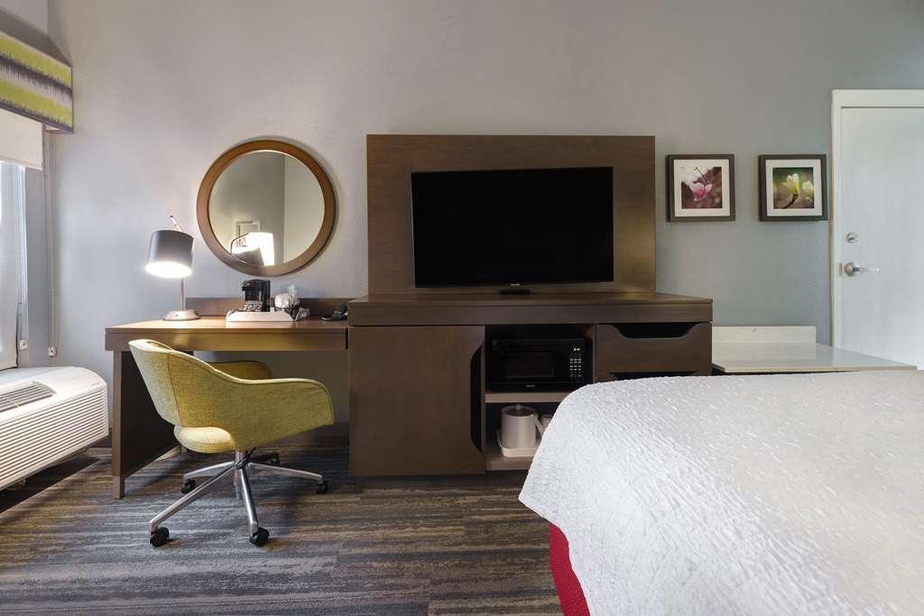 Hampton Inn Natchitoches Shamard Heights Номер фото